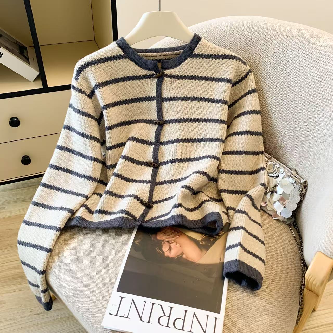 Women's Striped O-Neck Cardiga - Crop Cardigan Vintage review and price