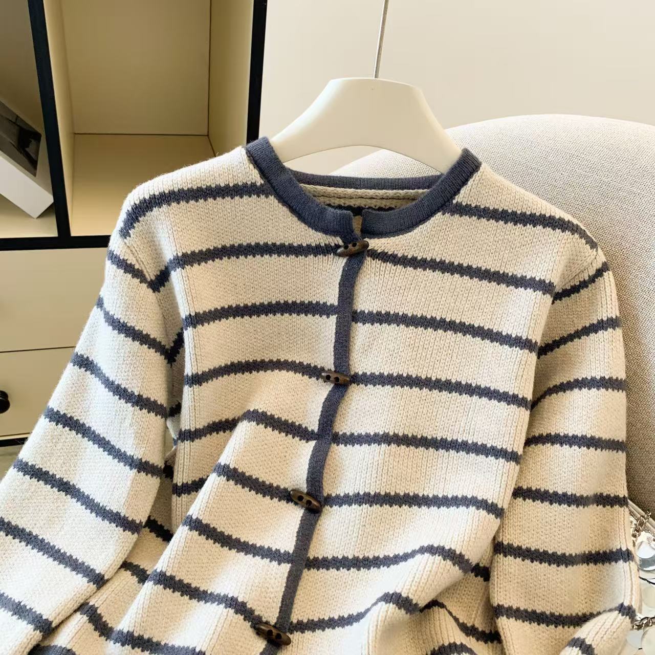 Women's Striped O-Neck Cardiga - Crop Cardigan Vintage review and price