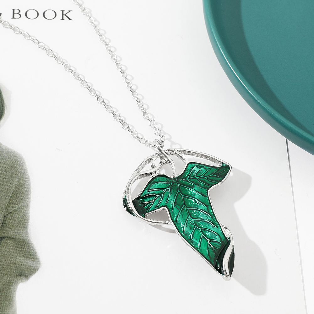 Vintage Green Leaf Pendant Nec - Vintage Fashion Jewelry review and price