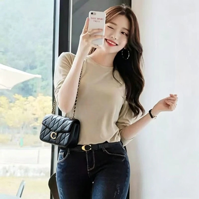 Luxury Women's Crossbody Bag P - Vintage Fashion Boutique review and price