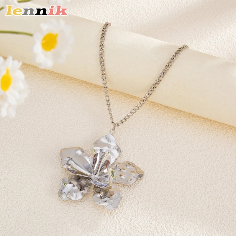 Vintage 3D Flower Necklace Set - Vintage Fashion Instagram review and price
